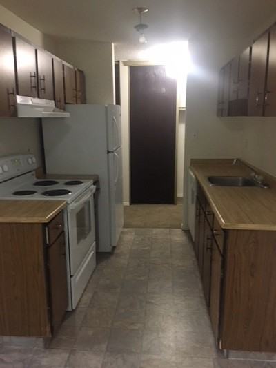 5611 9 Avenue - Photo 6 of 13