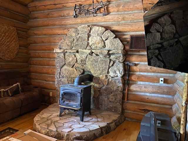 543 Mccarron Ct - Photo 2 of 9