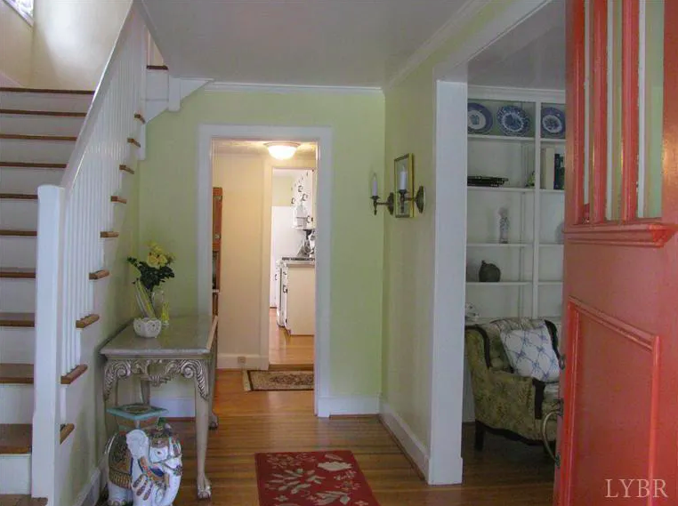 1608 Linden Ave #NA - Photo 2 of 3