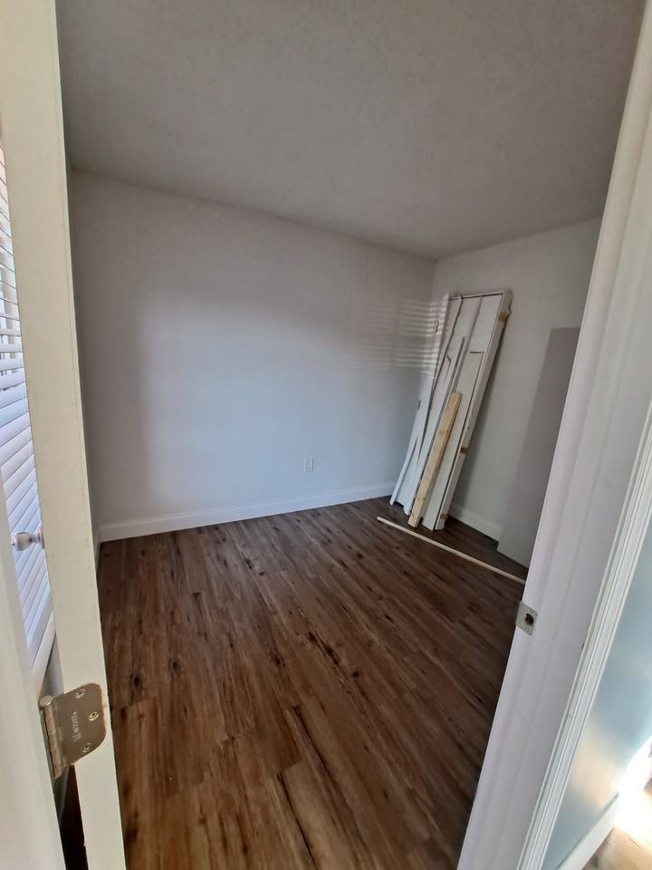5884 S 38th St #NA - Photo 3 of 11