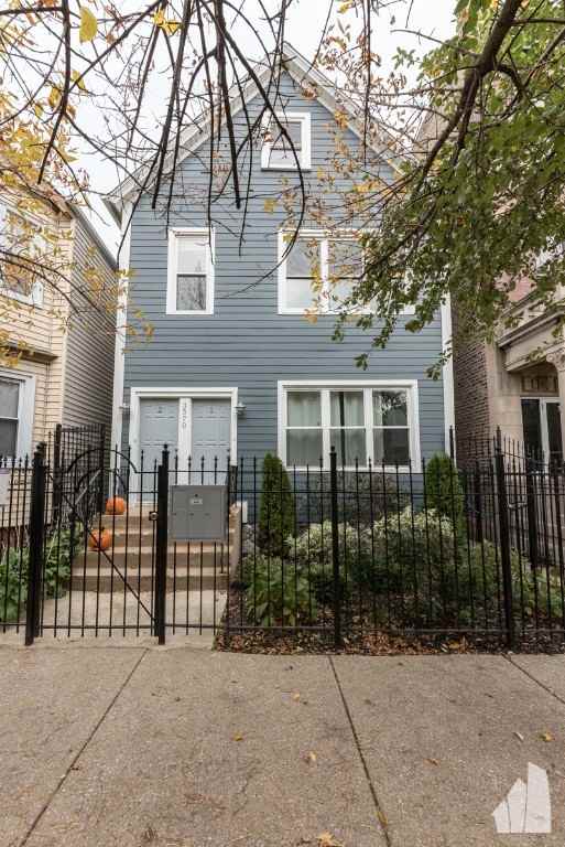 3570 W Dickens Ave #2 - Photo 2 of 27