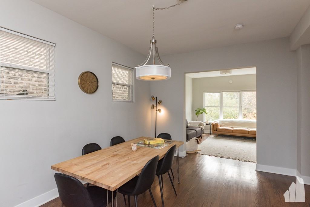 3570 W Dickens Ave #2 - Photo 7 of 27