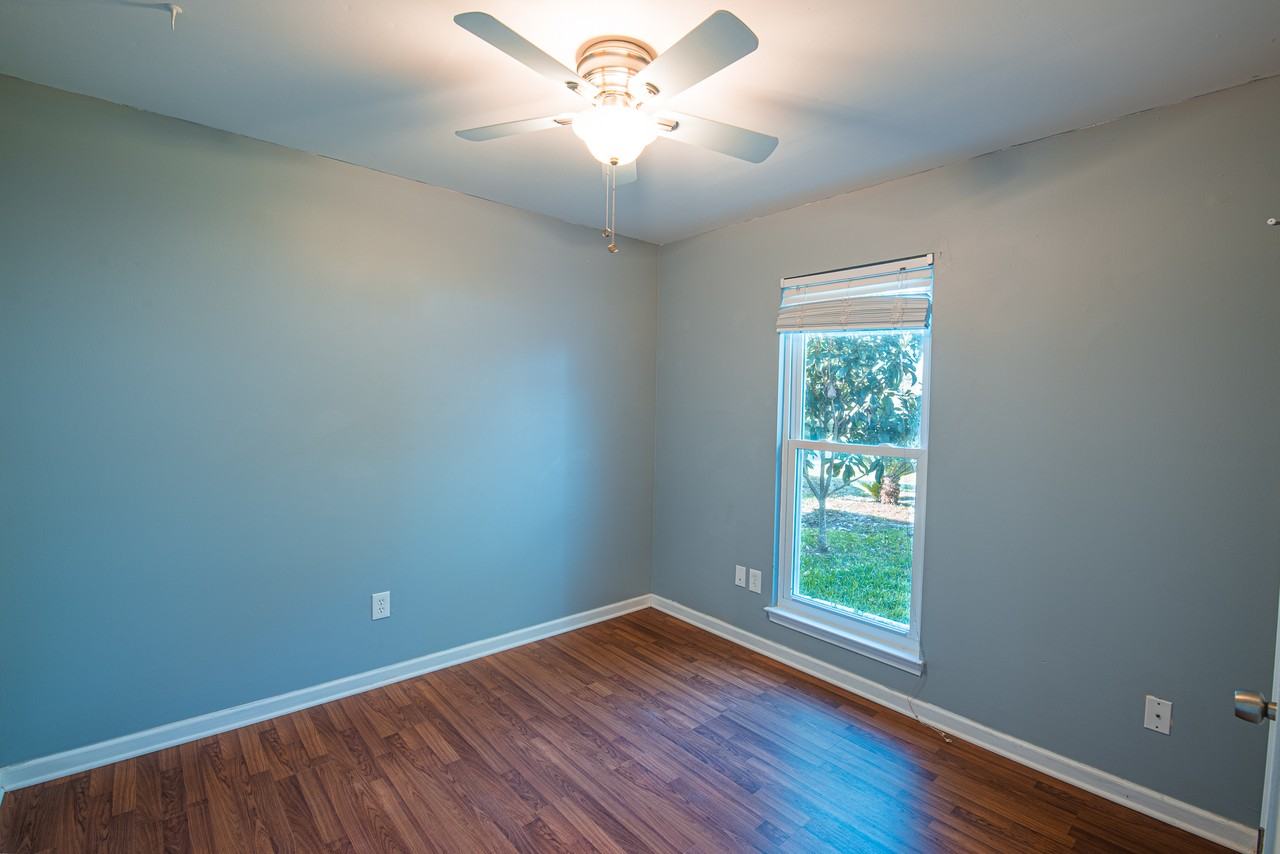 109 Meadowbrook Ct #1 - Photo 7 of 28