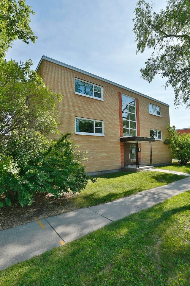 475 Edison Avenue - Photo 5 of 7