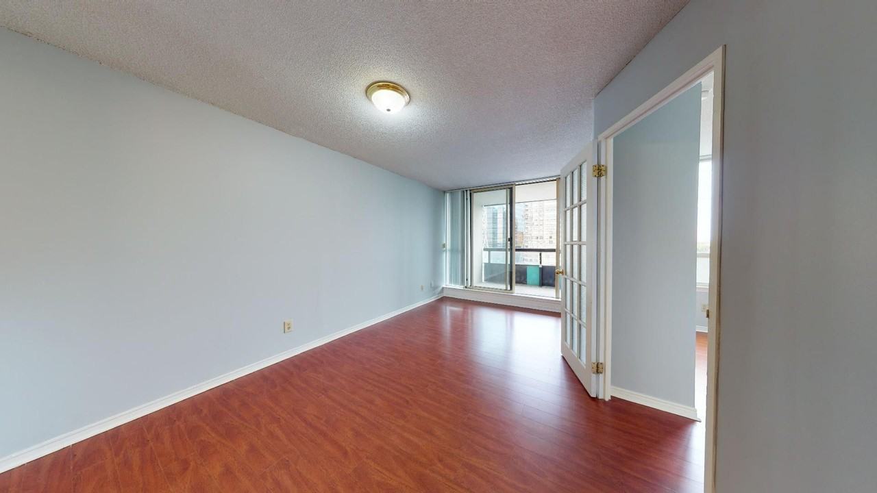 7 Bishop Avenue Unit 713, Toronto - Photo 3 of 22