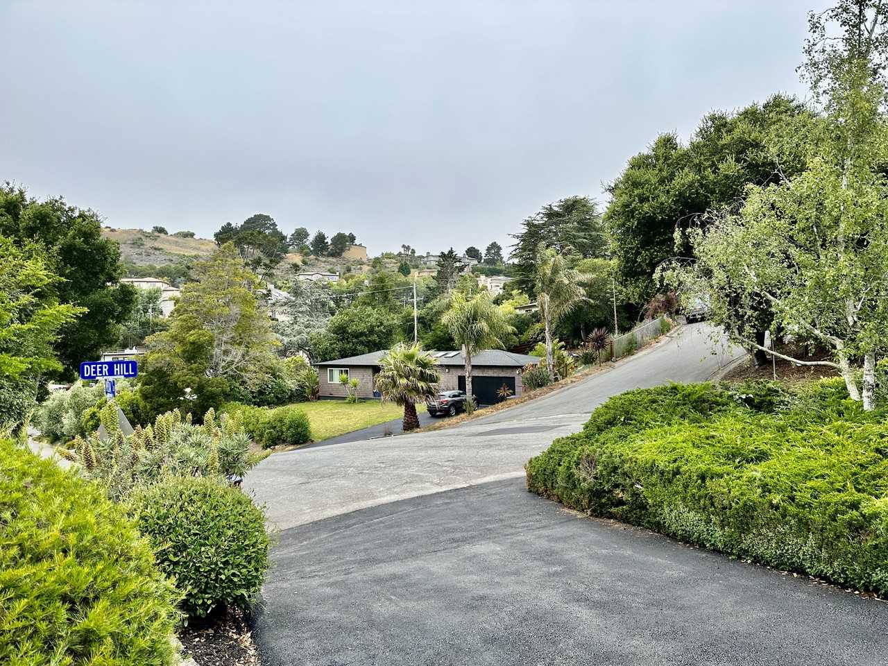 1 Deer Hill Court - Photo 2 of 17