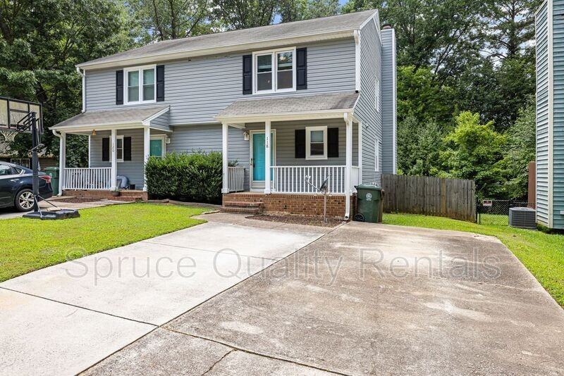 118 Karen Ct - Photo 3 of 27