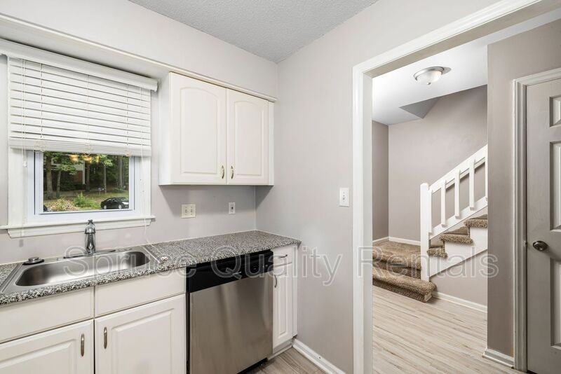 118 Karen Ct - Photo 5 of 27