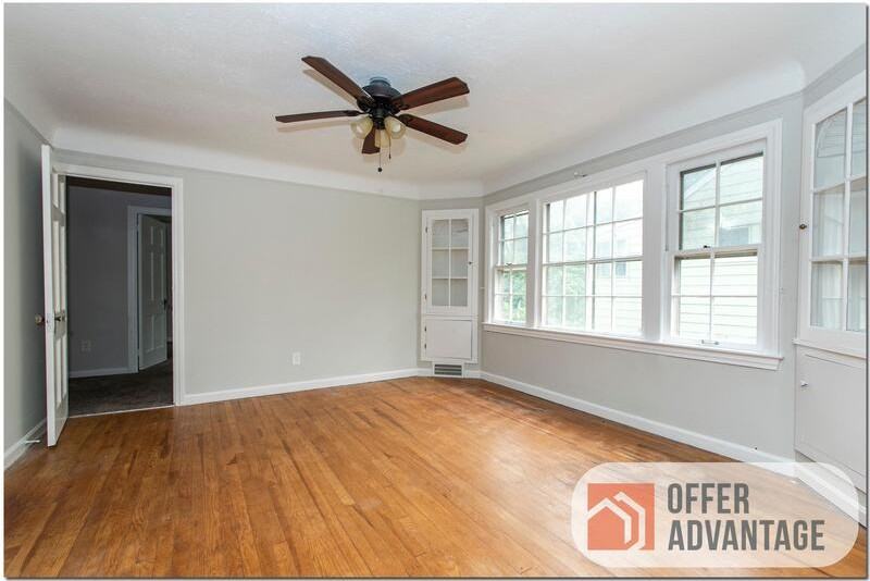 1469 Genesee Rd - Photo 6 of 10