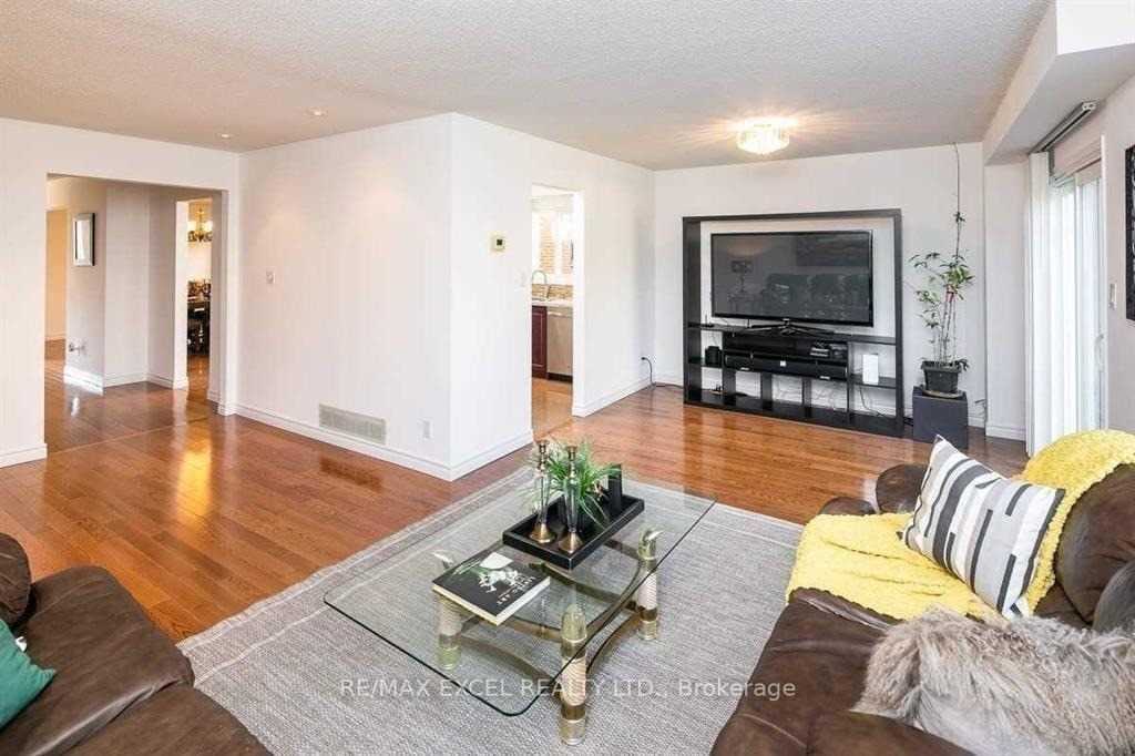 181 Kersey Crescent ## - Photo 2 of 6