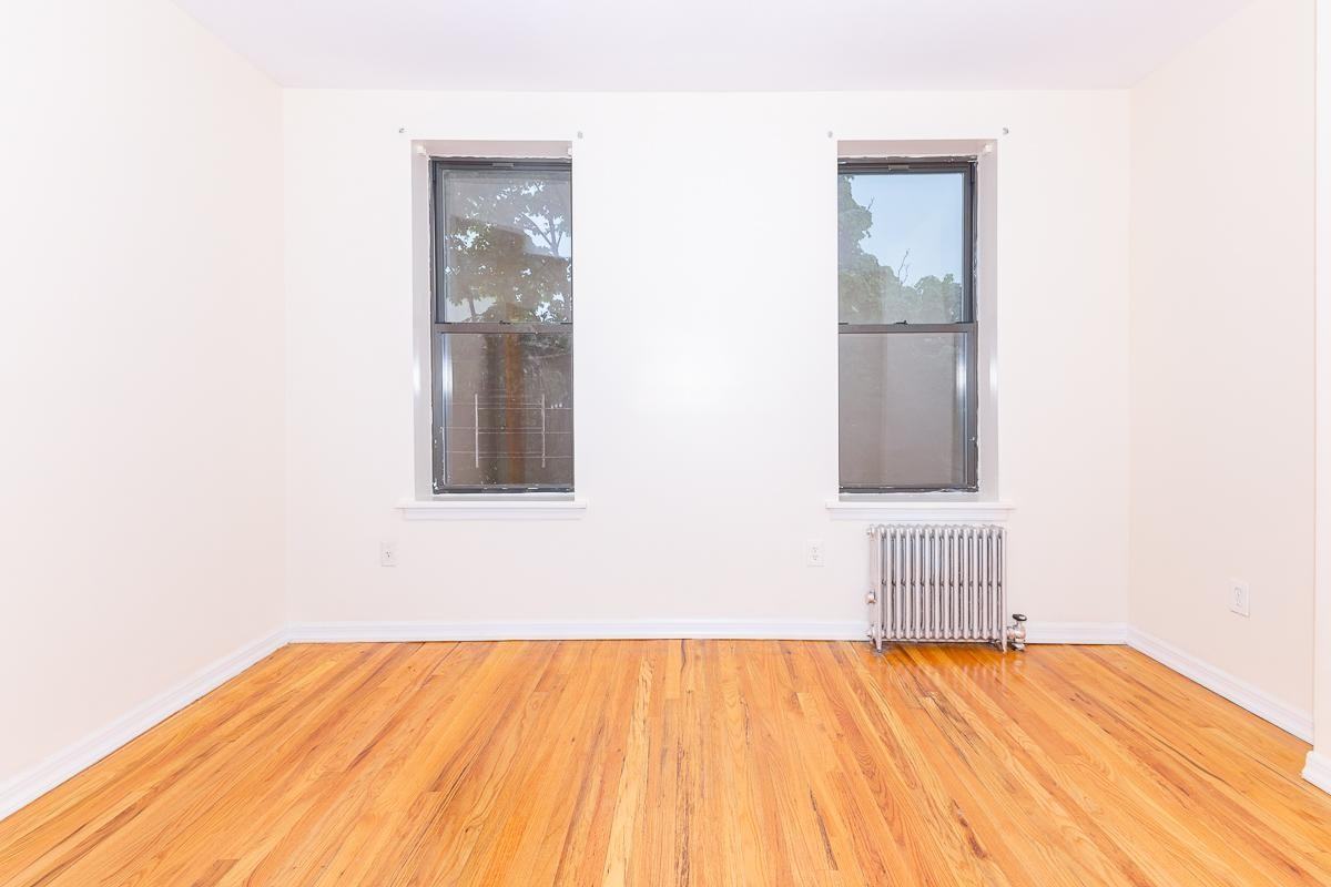 1720 Palmetto St #3R - Photo 2 of 13
