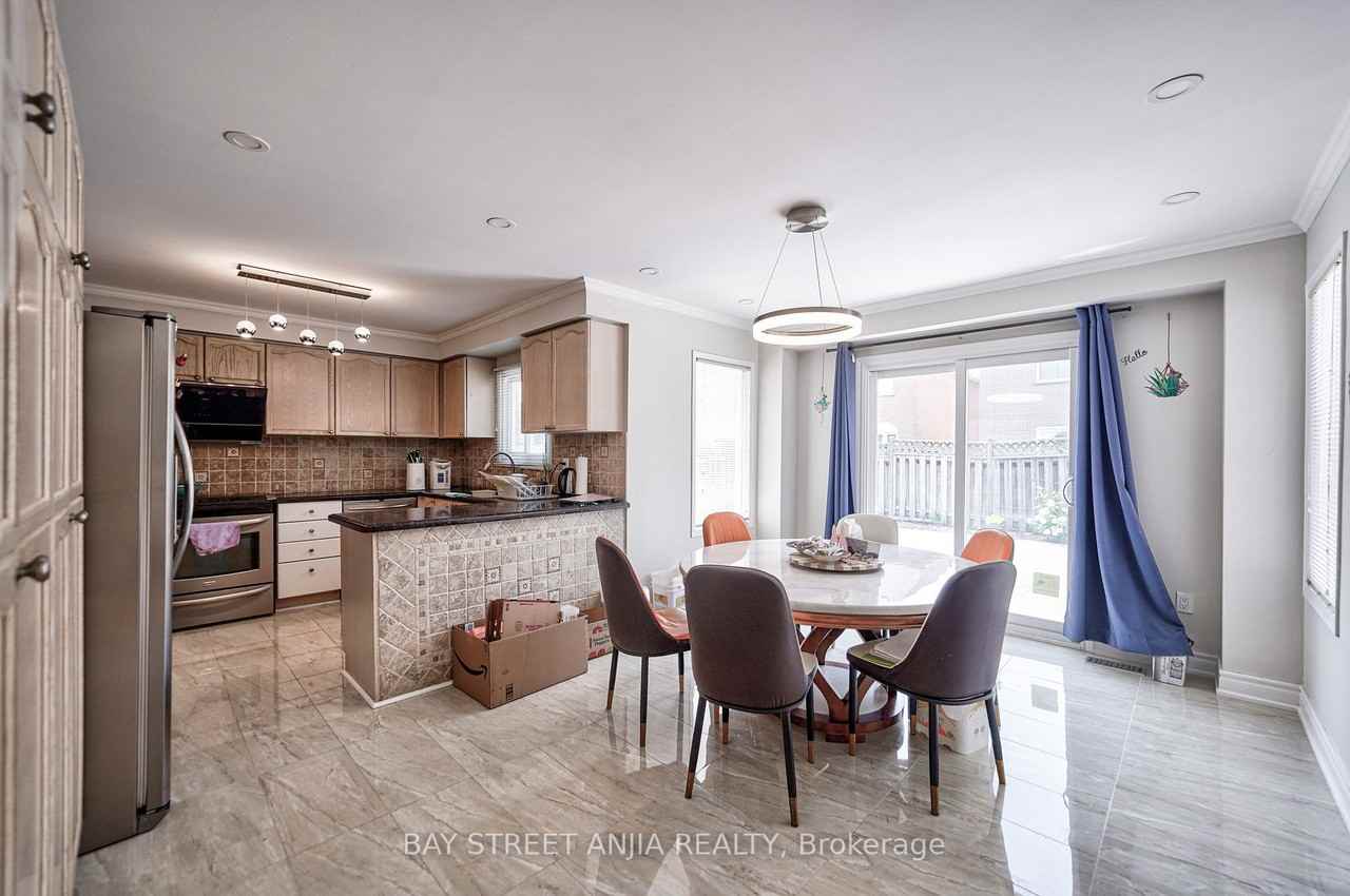 28 Mandel Crescent ## - Photo 2 of 6