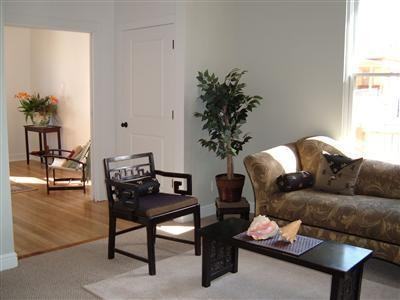 417 High St SE - Photo 3 of 16