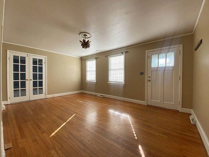 2529 Craig Rd - Photo 2 of 14