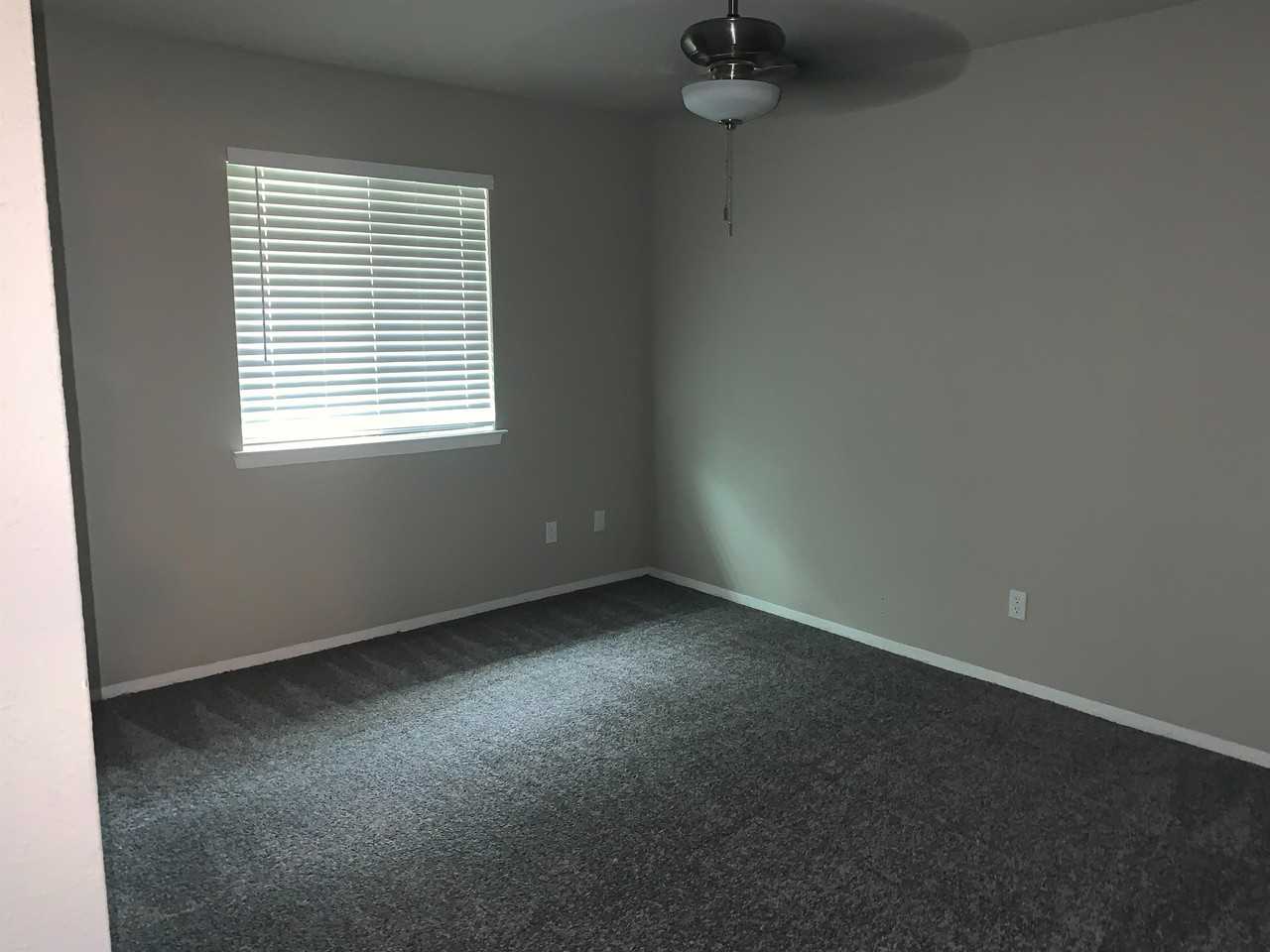 406 E Springdale Ln #1 - Photo 6 of 8