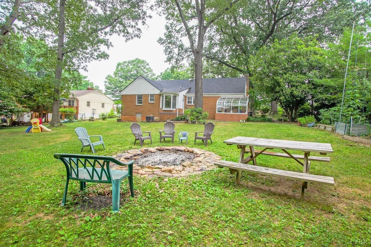 2118 Westerly Dr #NA - Photo 2 of 10