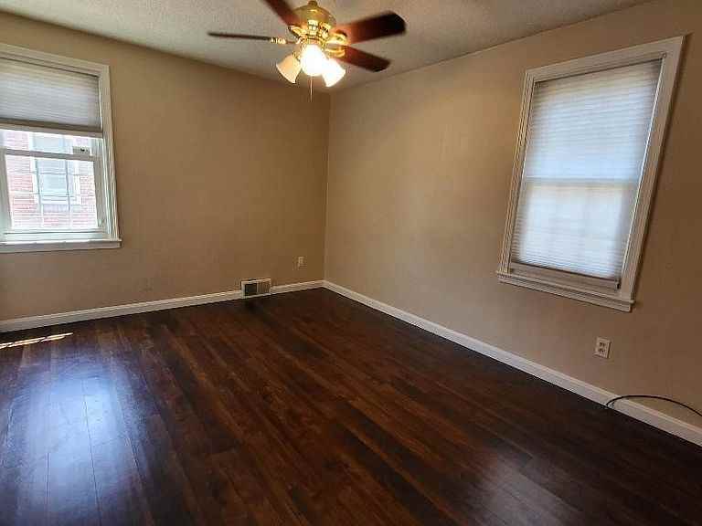 34 Donald Dr #NA - Photo 3 of 7