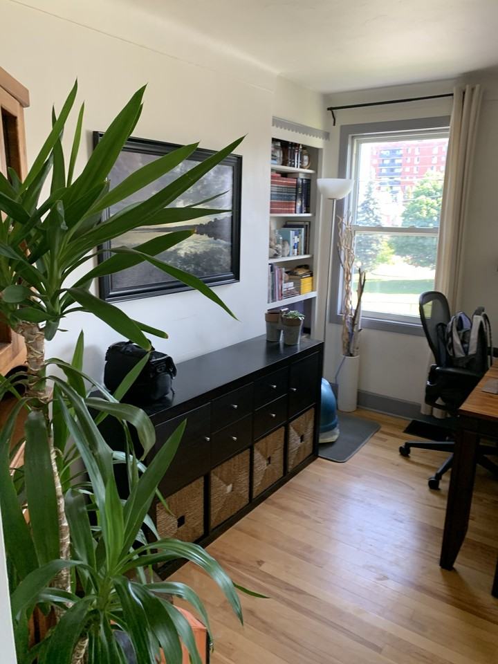 298 Churchill Avenue North - 2 - Photo 3 of 8