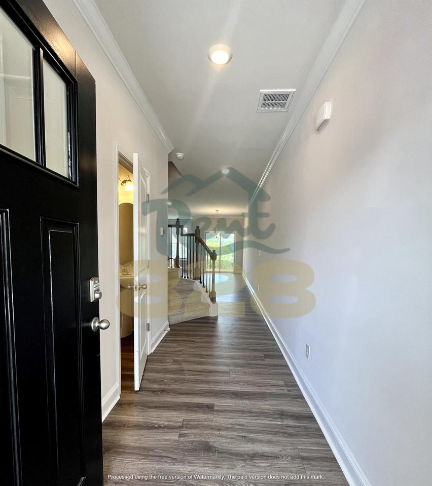 146 Creekview Rd #1 - Photo 2 of 35