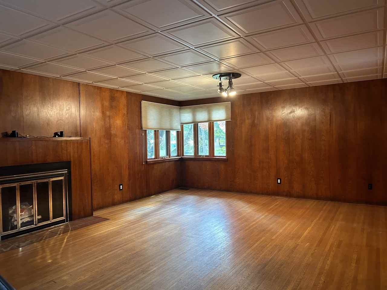 112 Laney Road - Photo 2 of 14