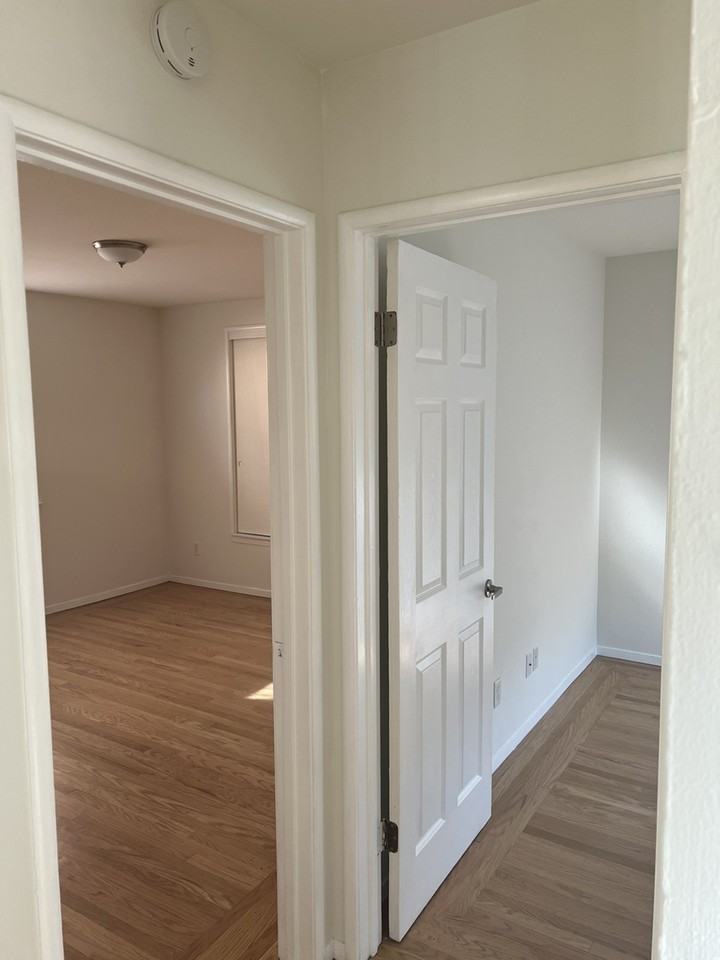 1144 Wellington St - Photo 3 of 19