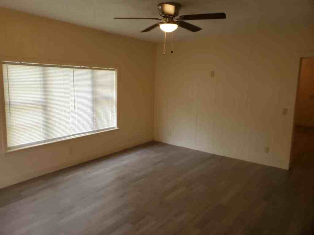 3901 Fm 449 - Photo 3 of 24