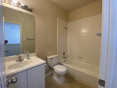 3652 Sandy Brook Dr - Photo 3 of 13