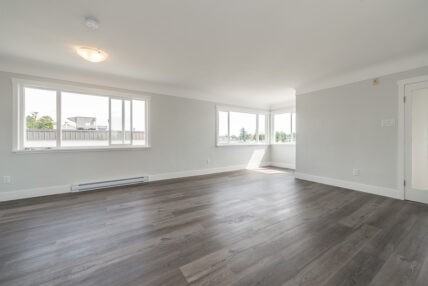 Trois Amis Apartments - Photo 2 of 18