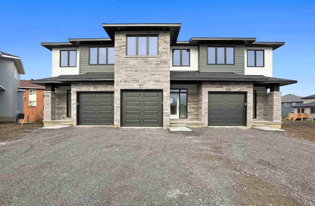 21 Morrall Court 1 Apartments 21 Morral Crt, Arnprior, ON K7S 0J4