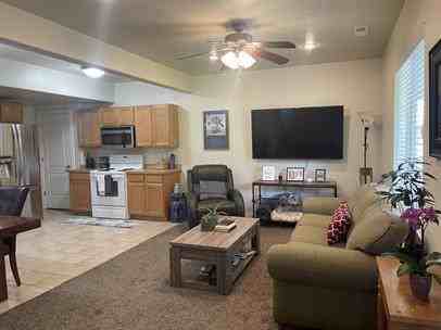 119 S Hillside Dr #A - Photo 3 of 14