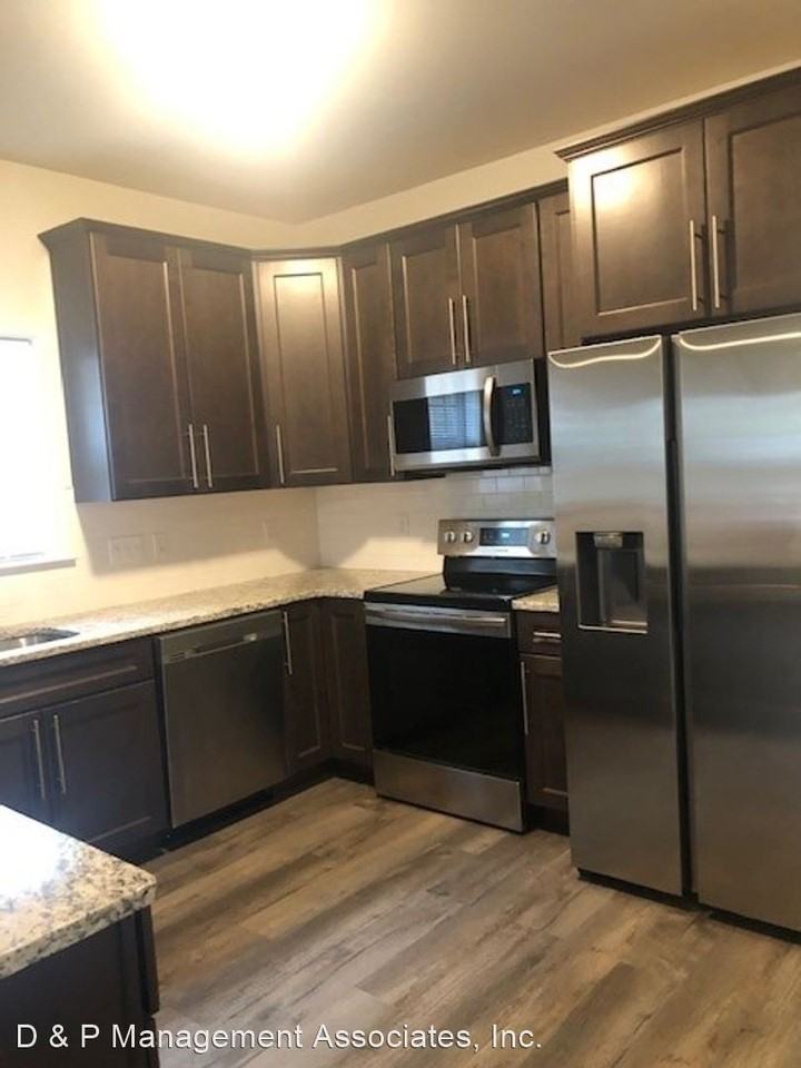 237 W. Goepp St. - Photo 3 of 7