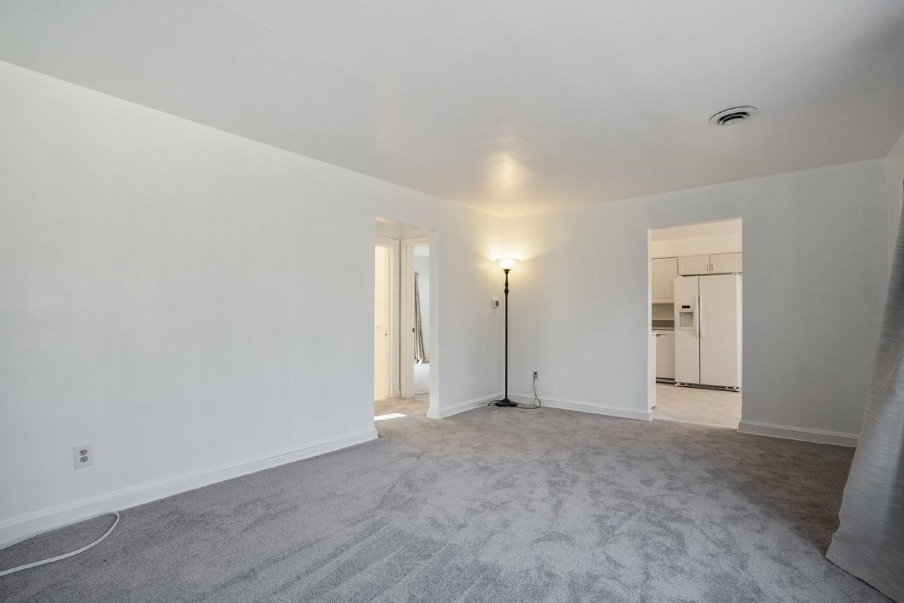 7709 Ravine Dr - Photo 6 of 25