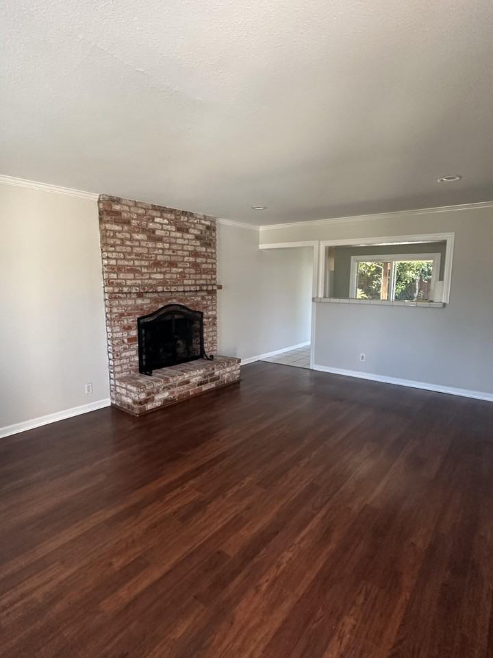 3011 Franela Dr #NA - Photo 2 of 33