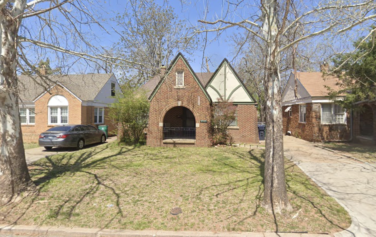 2325 Nw 22nd St #NA - Photo 2 of 15