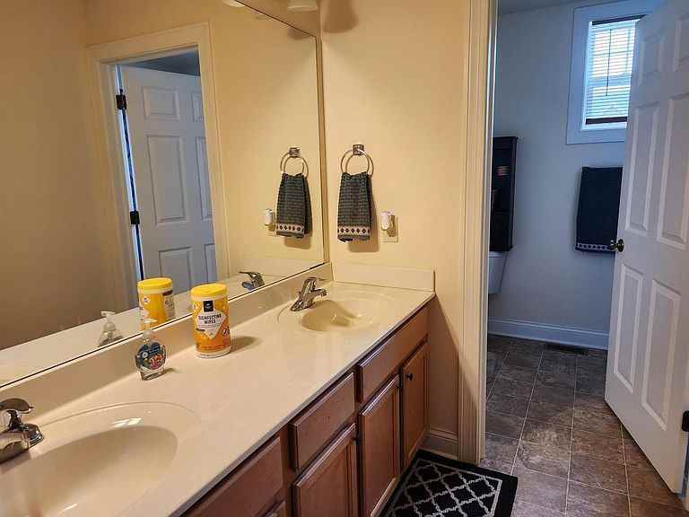 6105 25th Ave #NA - Photo 2 of 7