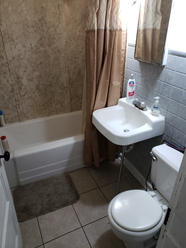 2705 N Cole Rd - Photo 3 of 3