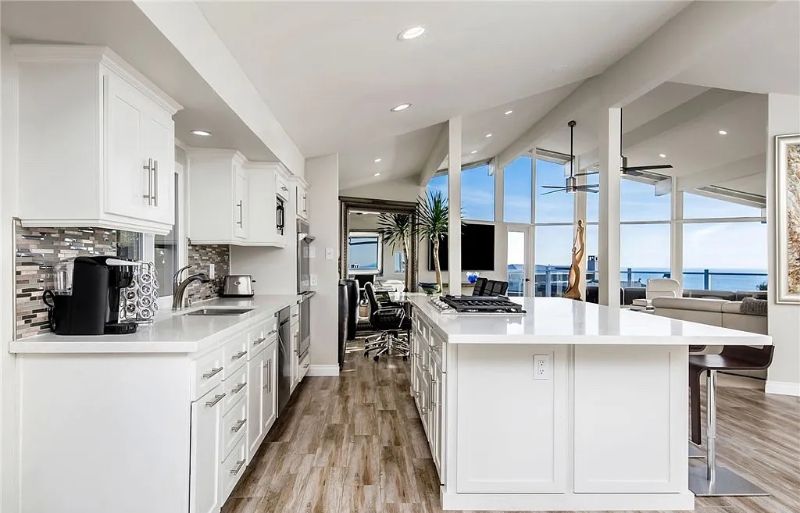 2 Camel Point Drive - Photo 7 of 38