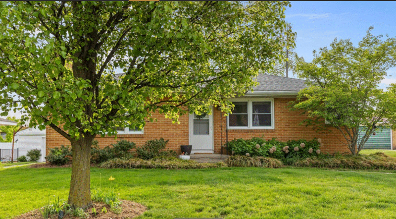 524 Winona Ave Nw - Photo 2 of 24