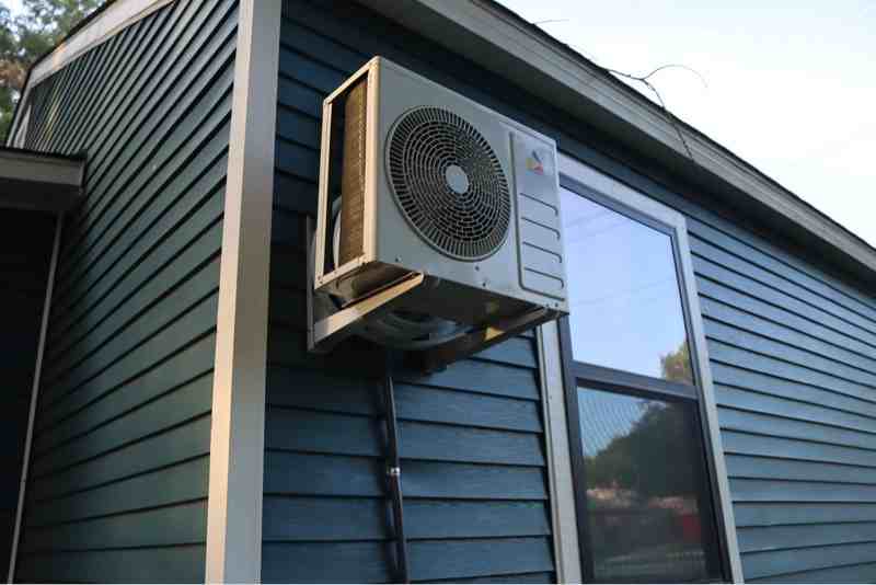 520 N Harvard Ave - Photo 3 of 15