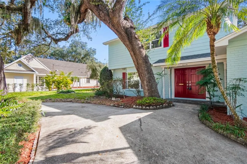 4118 W Azeele St - Photo 3 of 28