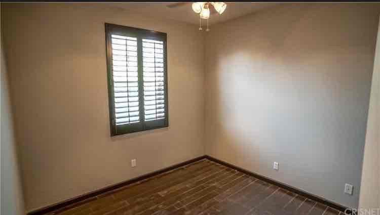 242 Bridge Park Ln - Photo 2 of 8