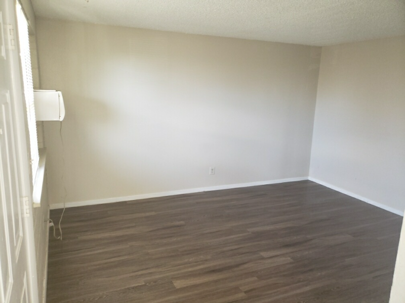 3950 Turnpike Dr #2 - Photo 6 of 7