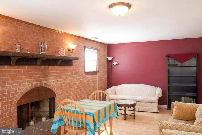 6402 Inwood St - Photo 2 of 4