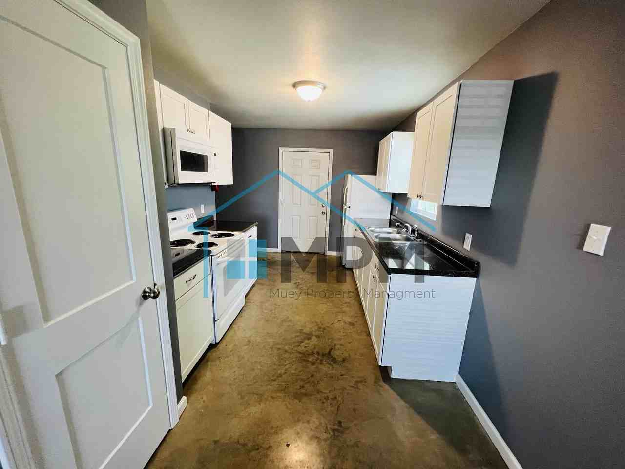 1708 Grammont St #A - Photo 3 of 8