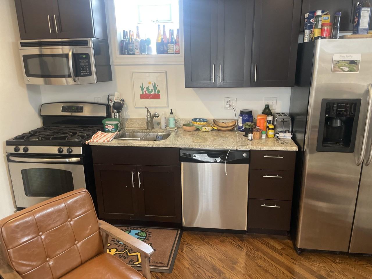 2117 N Point St #2R - Photo 5 of 10