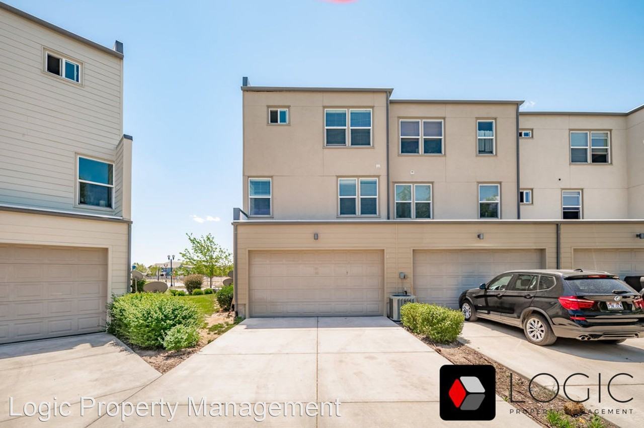 4594 W South Jordan Pkwy - Photo 3 of 18