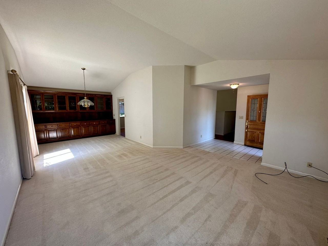 171 Woodcrest Way - Photo 3 of 24