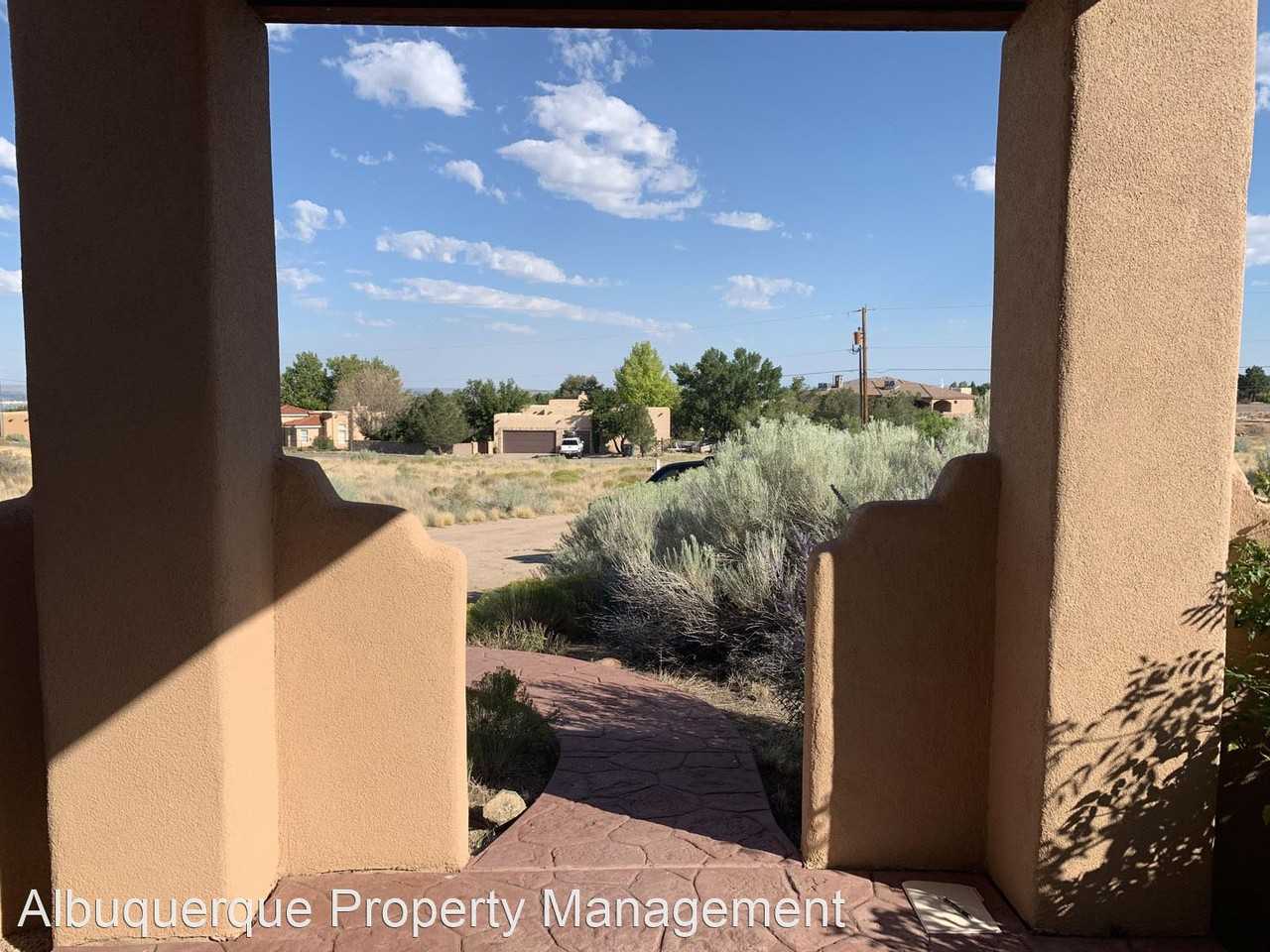 10900 San Francisco Rd Ne - Photo 3 of 50