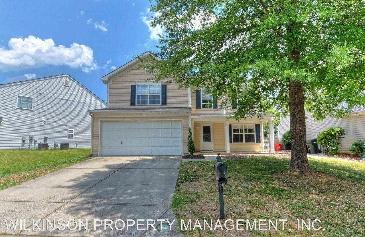 9443 Grand Oaks St Nw - Photo 2 of 40