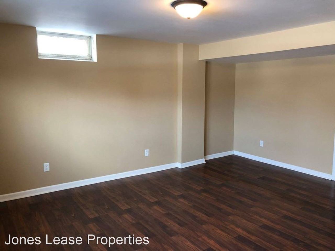 404 8th Ave - Photo 2 of 10